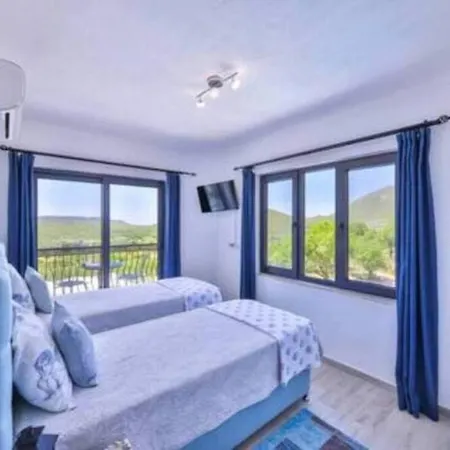 빌라 Sleeps 4, Luxury Spacious Awz 279 Cukurbag (Kas)