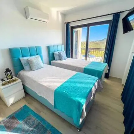 Sleeps 4, Luxury Spacious Awz 279