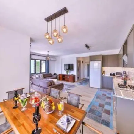 Sleeps 4, Luxury Spacious Awz 279 *